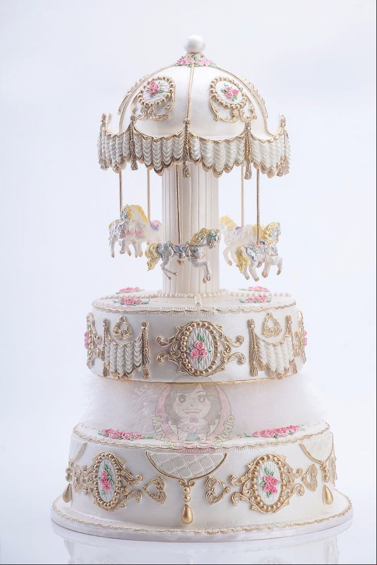 Best Carousel Cake Ideas On Pinterest Carousel Birthday 1